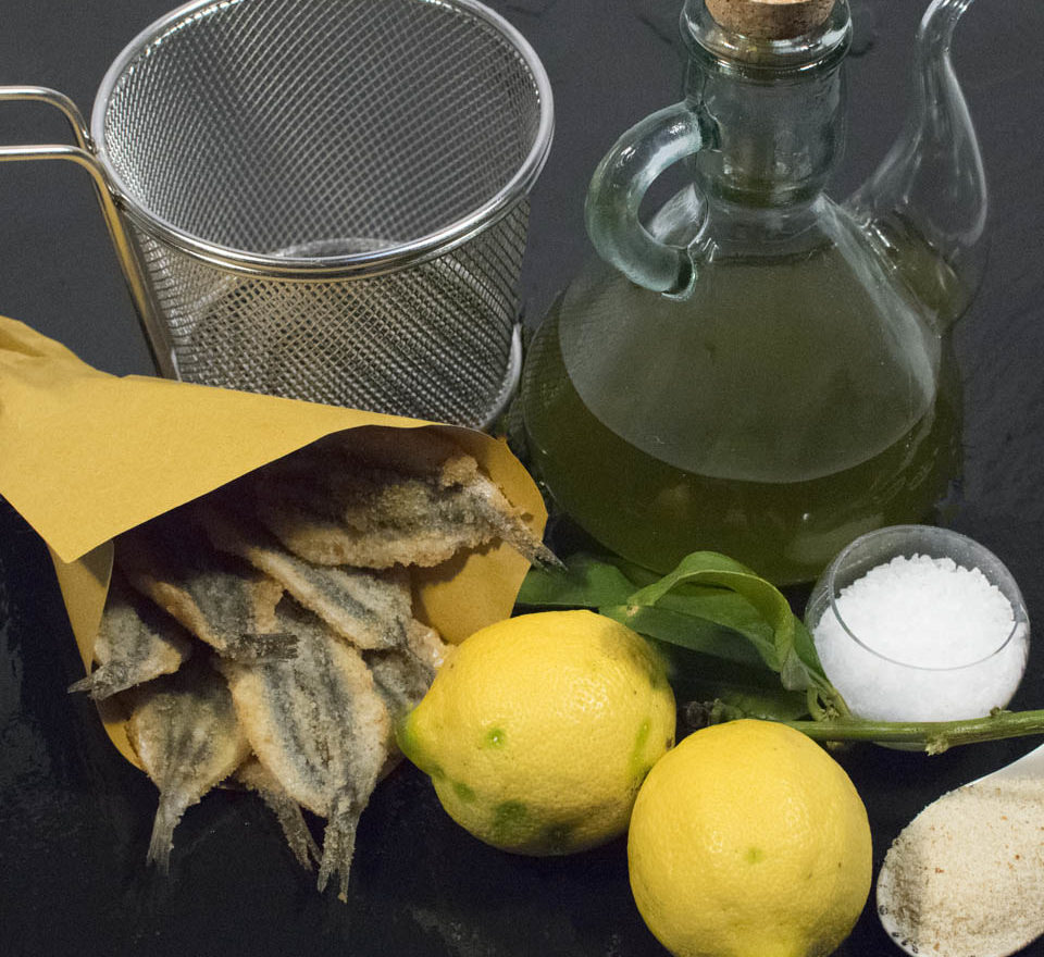 Acciuga spinata impanata cucinata da Bel Fish Food. Pesce fresco: acciughe liguri cucinate in esclusivi piatti pronti veloci da preparare Acciuga spinata impanata cucinata da Bel Fish Food. Pesce fresco: acciughe liguri cucinate in esclusivi piatti pronti veloci da preparare